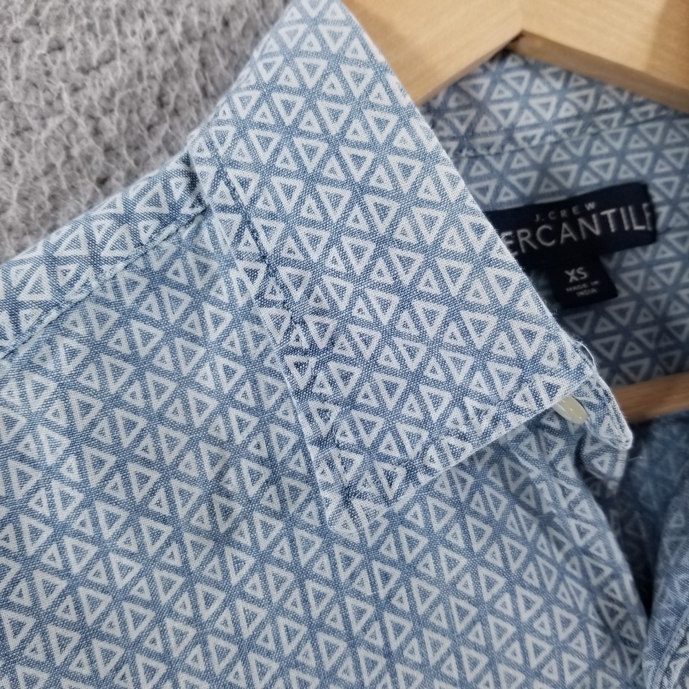 J.Crew Shirt Mens XS Blue Chambray Mercantile Short Sleeve Button Up Casual